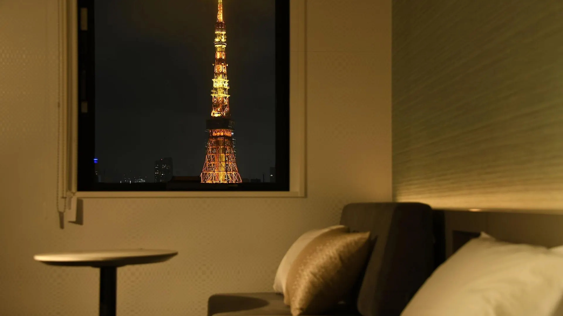Henn na Hotel Tokyo Hamamatsucho 3*,  Japan